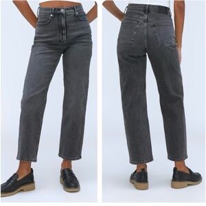 Everlane The Way-High® Straight Leg Jean Washed Black Organic
Cotton Size 30.